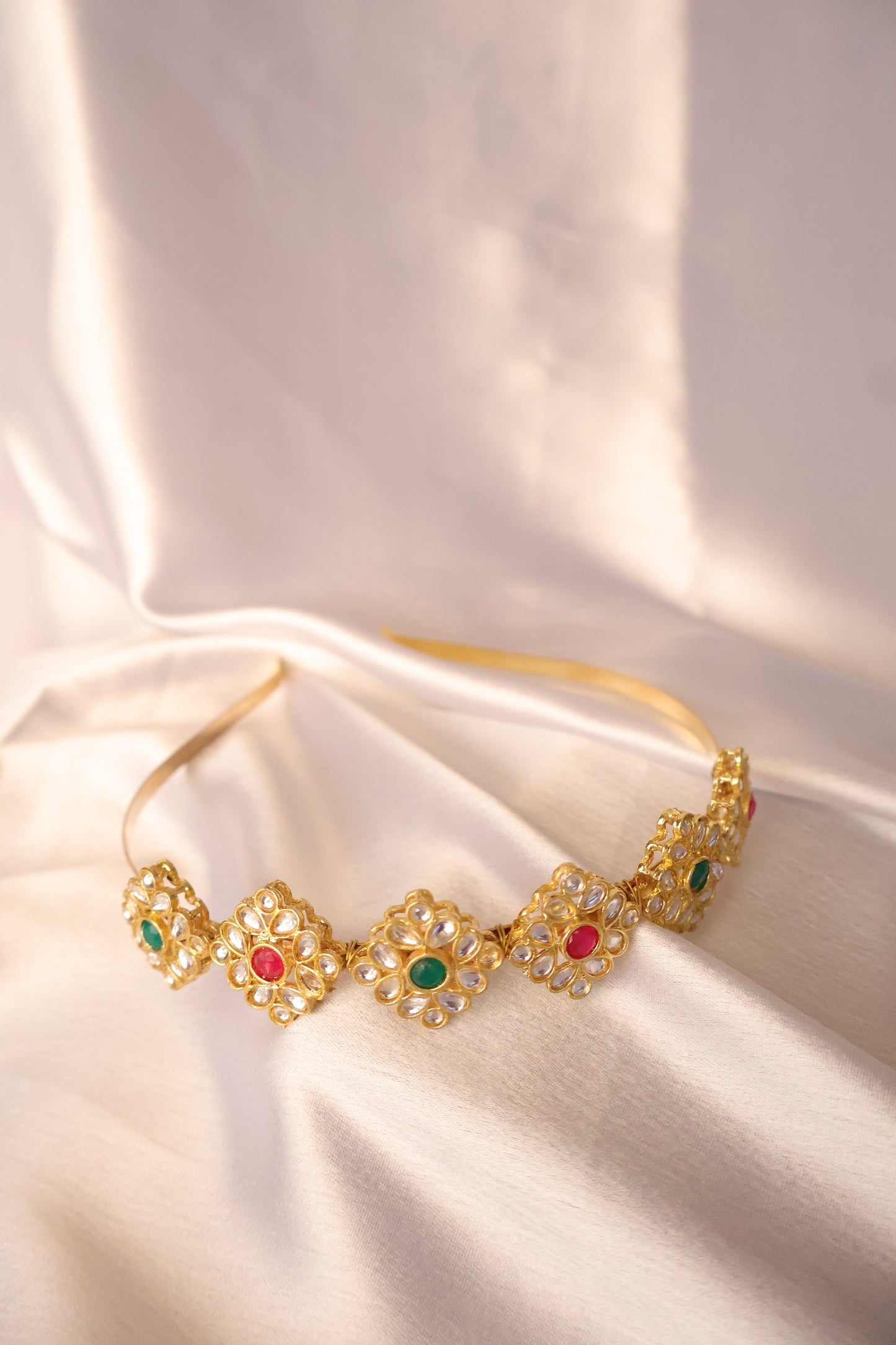 Flower shape Kundan Sheesh phool