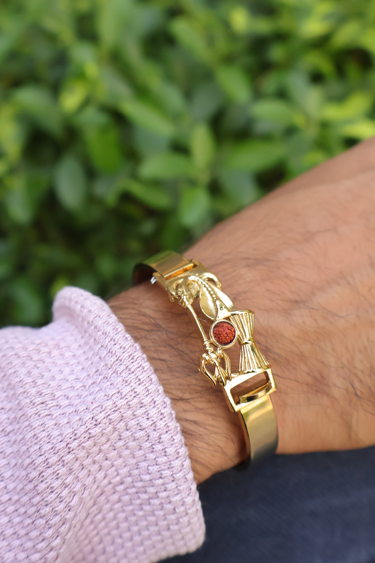 Omkar Rudrakash Damroo Kada