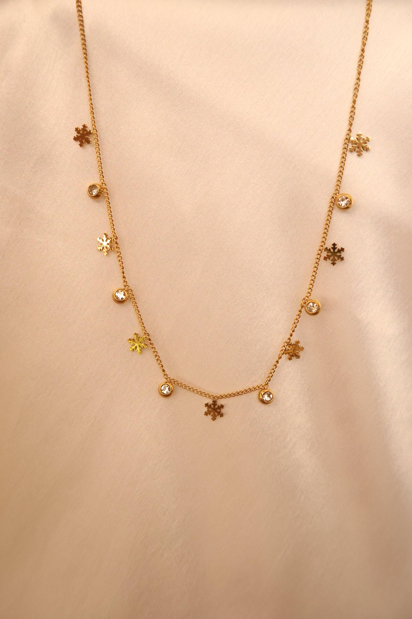 Crystal Snow Necklace